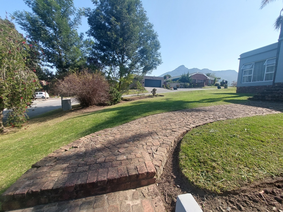 3 Bedroom Property for Sale in Denneoord Western Cape